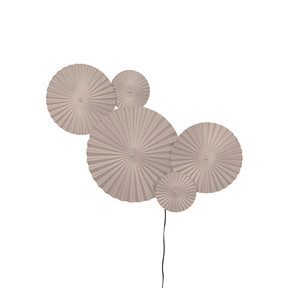 Omega Vägglampa Mud