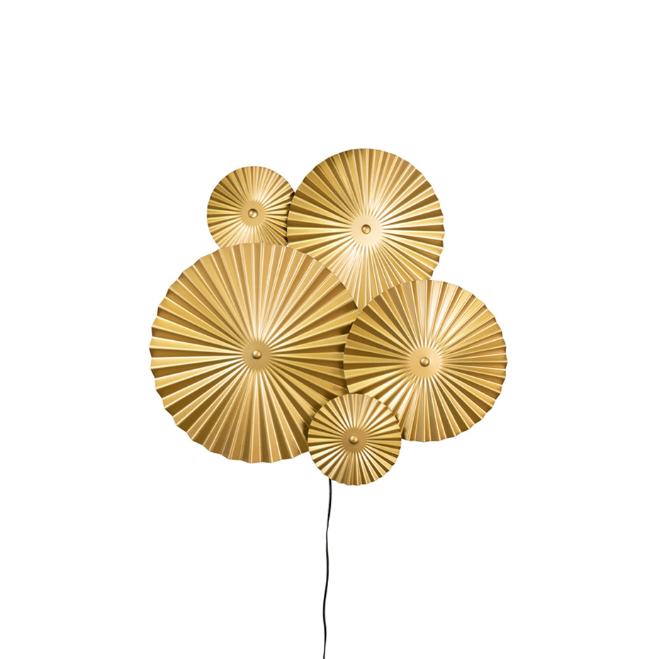 Omega Vägglampa Mässing