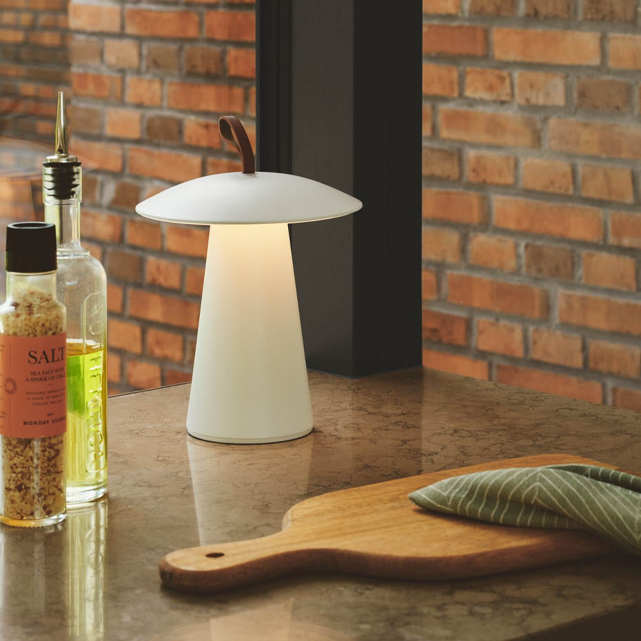 Ara To-Go 2 Portabel Bordslampa Vit