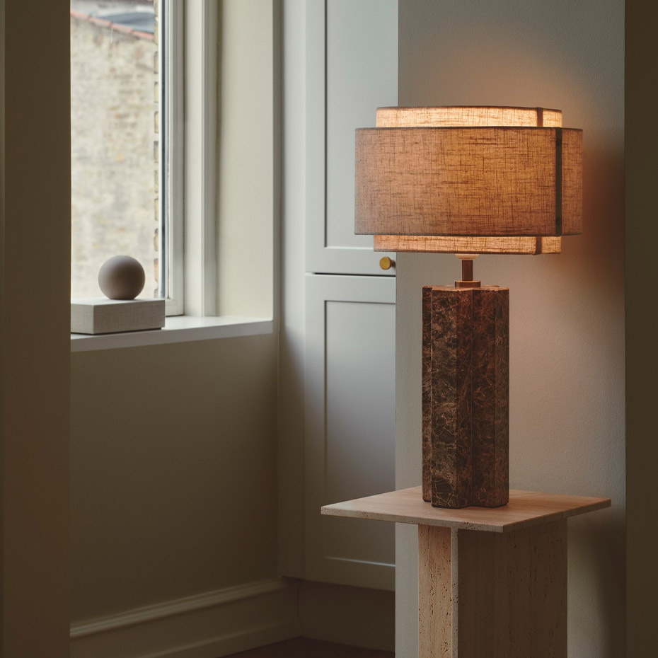 Takai Bordslampa Beige