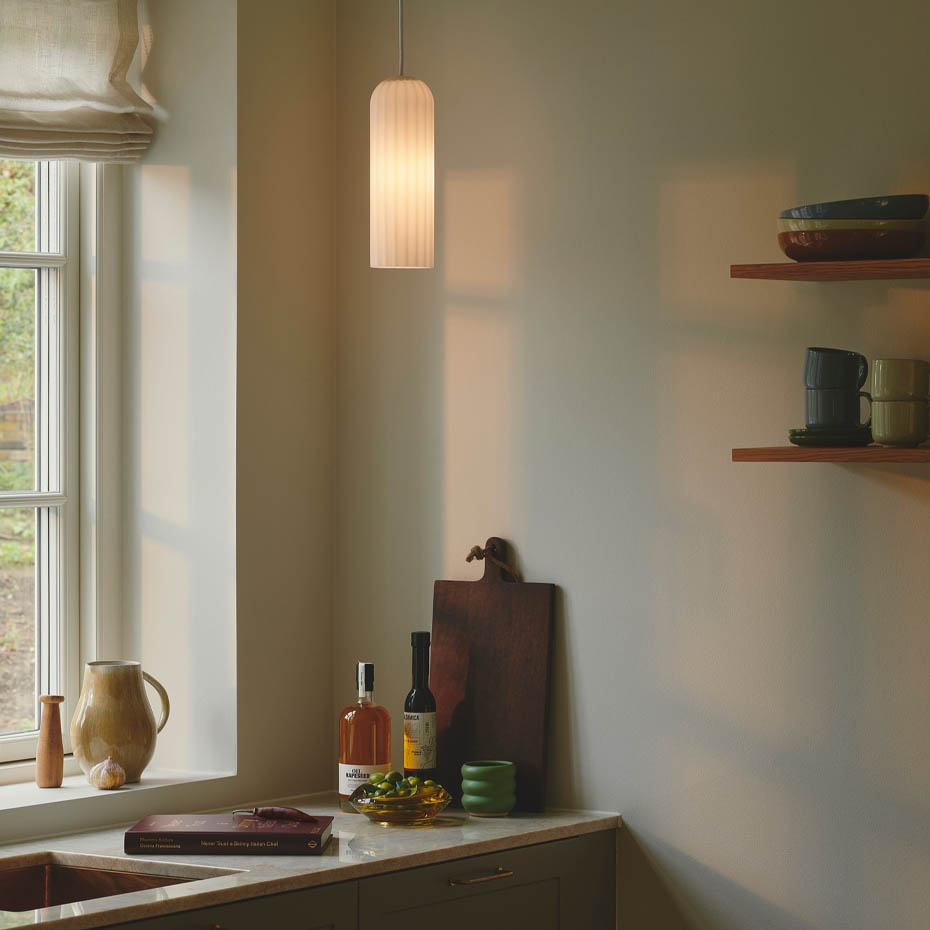 Miella Pendel Vit/Opalglas