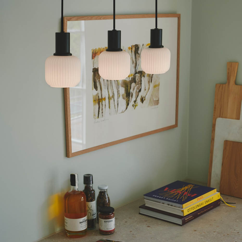 Milford Mini 3-Rail Pendel Svart/Opalglas