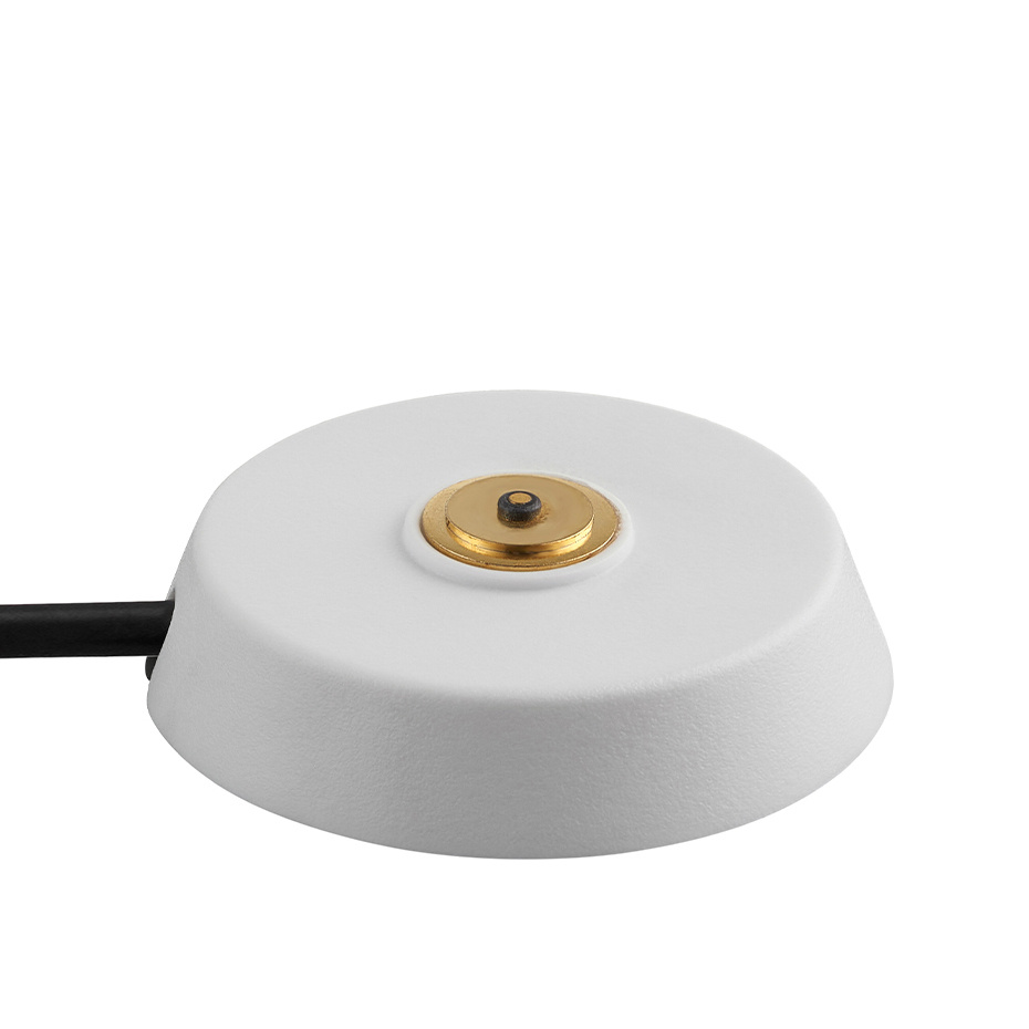 Ellen To-Go Portabel Bordslampa Vit