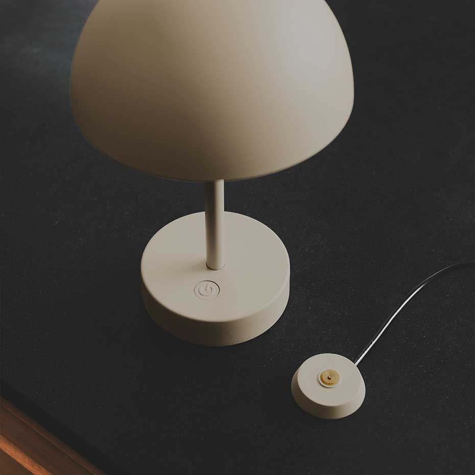 Ellen To-Go Portabel Bordslampa Beige