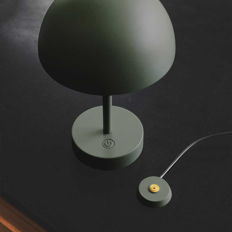 Ellen To-Go Portabel Bordslampa Olivgrön