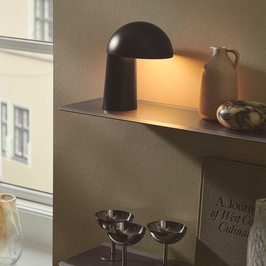 Faye Portabel Bordslampa Beige