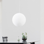 Luna Lamp Pendel Medium White Luna Lamp Pendel Medium White