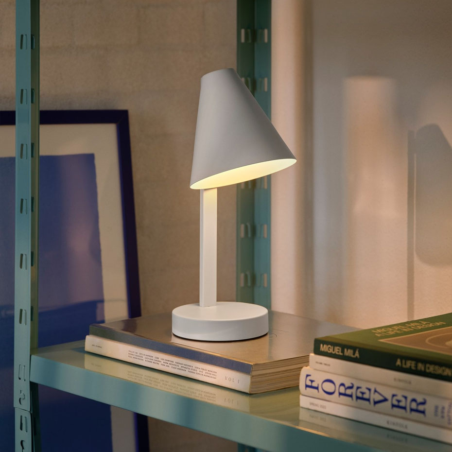 Wilmer Bordslampa Vit