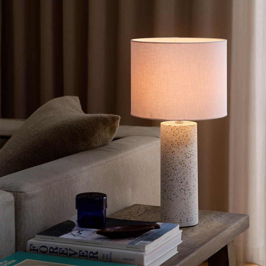 Antiga Bordslampa Vit