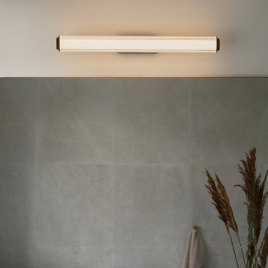 Virelle 50 Vägglampa Svart IP44