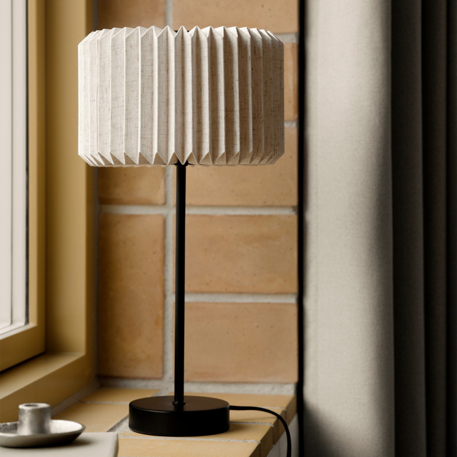 Vivienne Bordslampa Svart