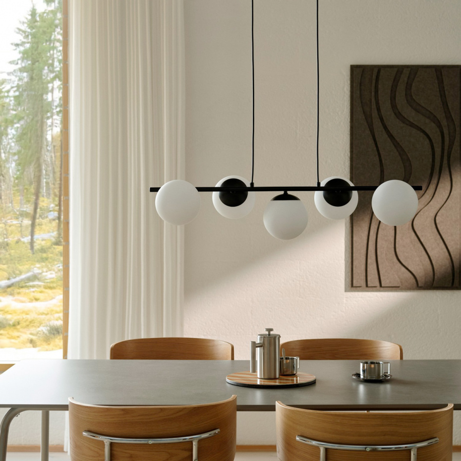 Lilly 5 Pendel Svart/Opalglas