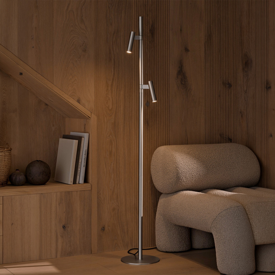 Makoto Golvlampa Satin Krom