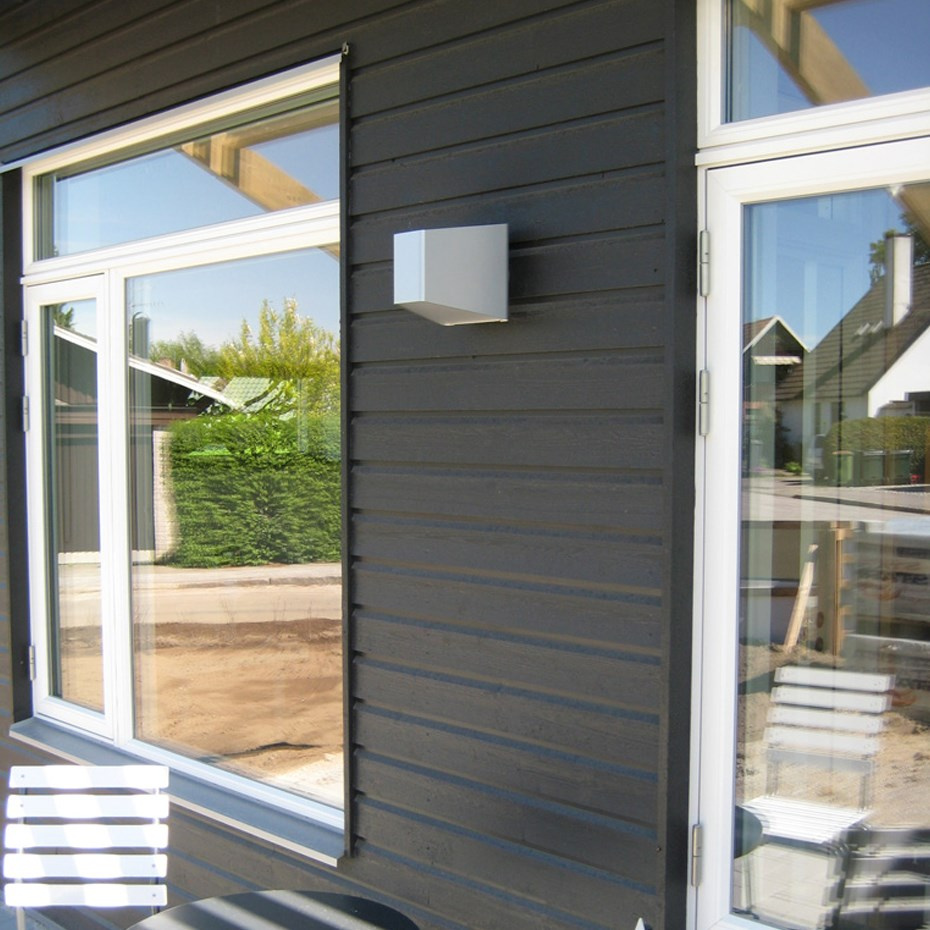 A.01 Vägglampa Grå