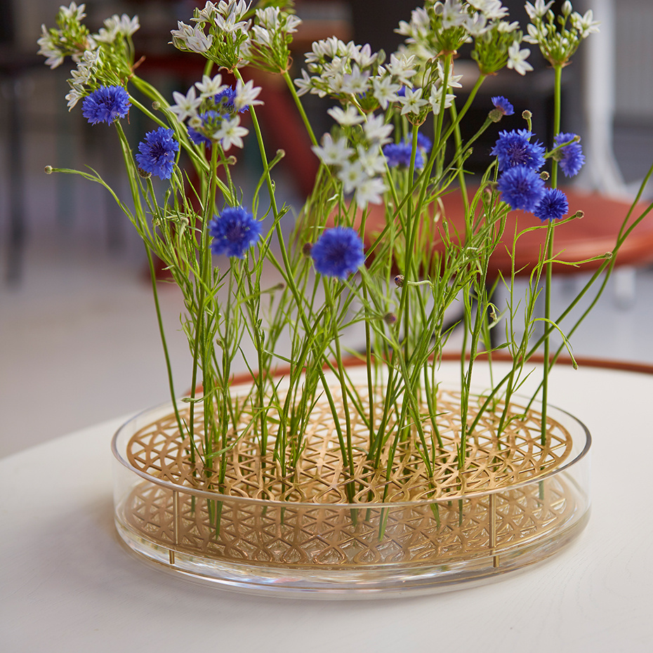 Äng Vas Mega Mässing