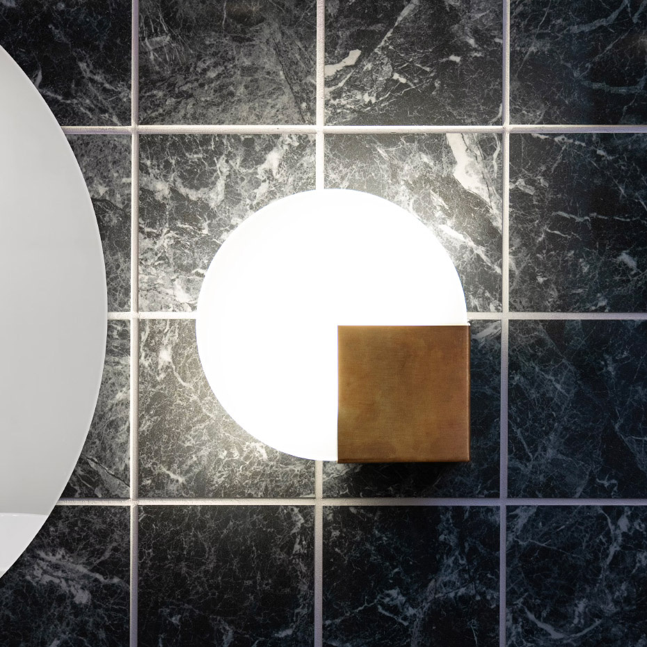 Sun Vägglampa Svart IP44