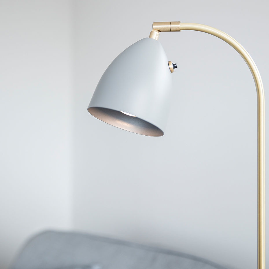 Deluxe Golvlampa Svart/Mässing