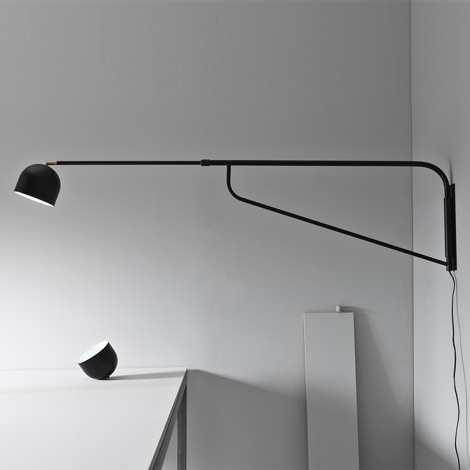 Bellman 205 Vägglampa Jet Black