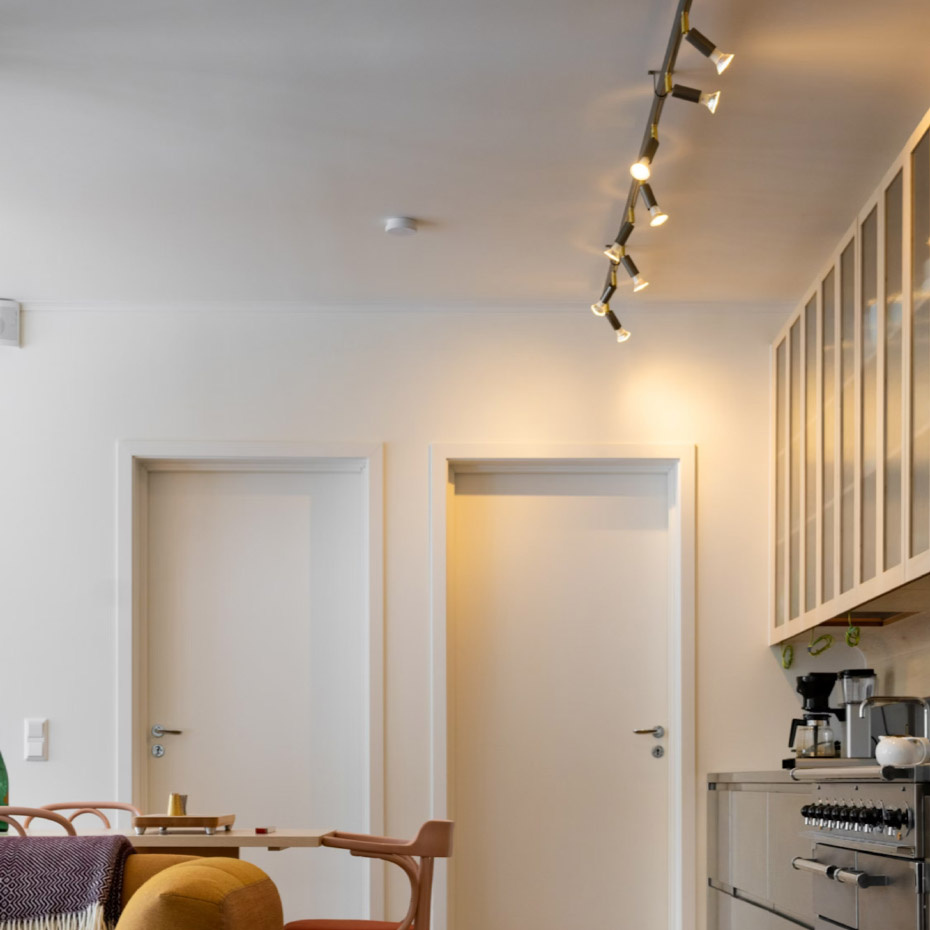 Star 6 Skena Förnicklad Mässing