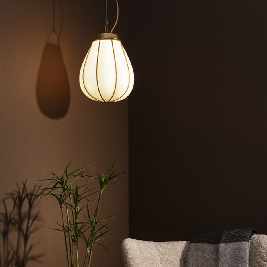 Hobo Pendel Liten Mässing/Opalglas