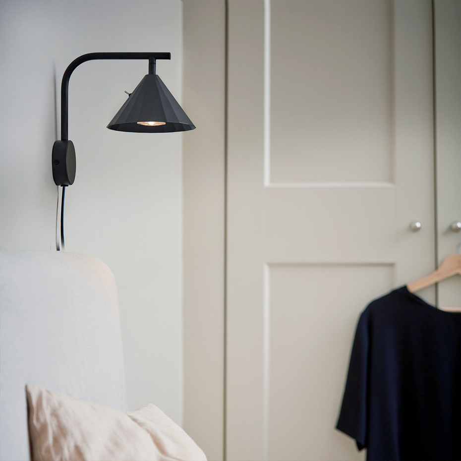 Rain Vägglampa Svart