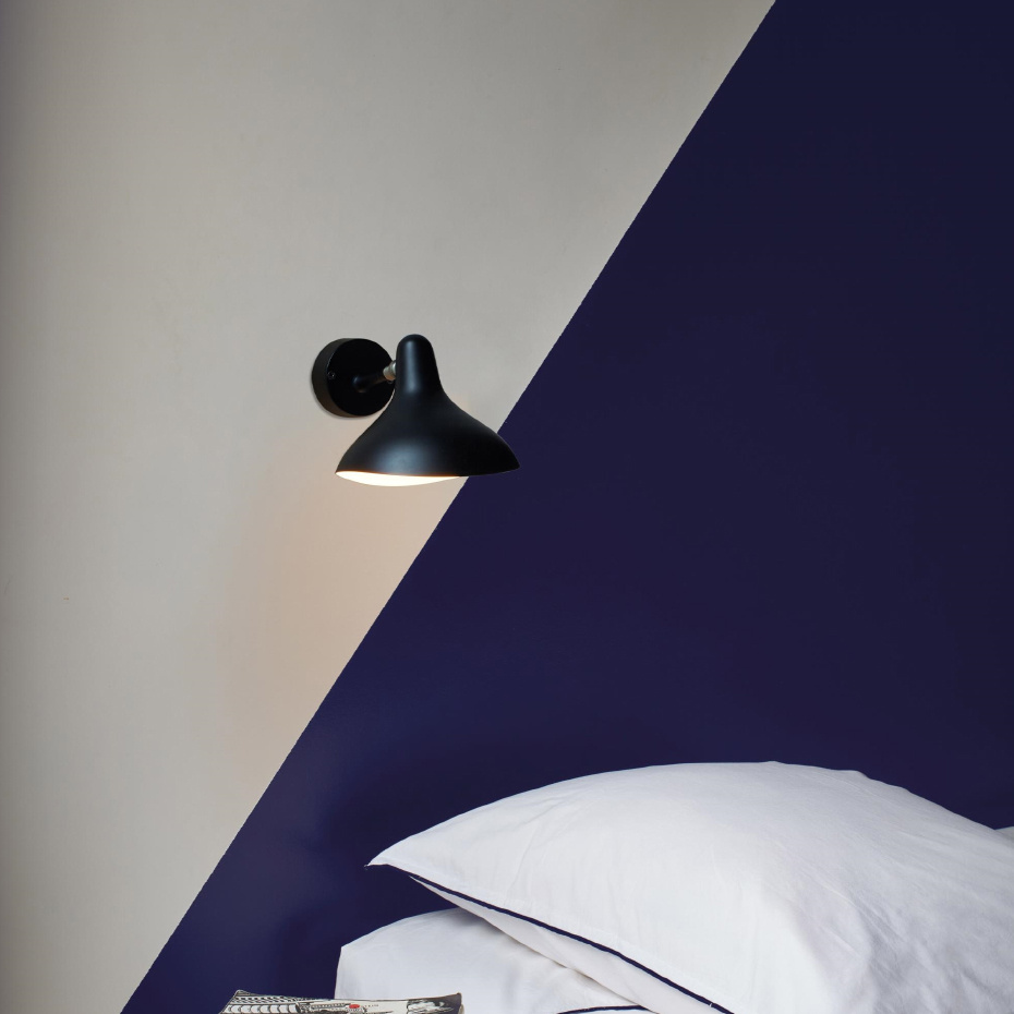 Mantis BS5 Mini Vägglampa Black