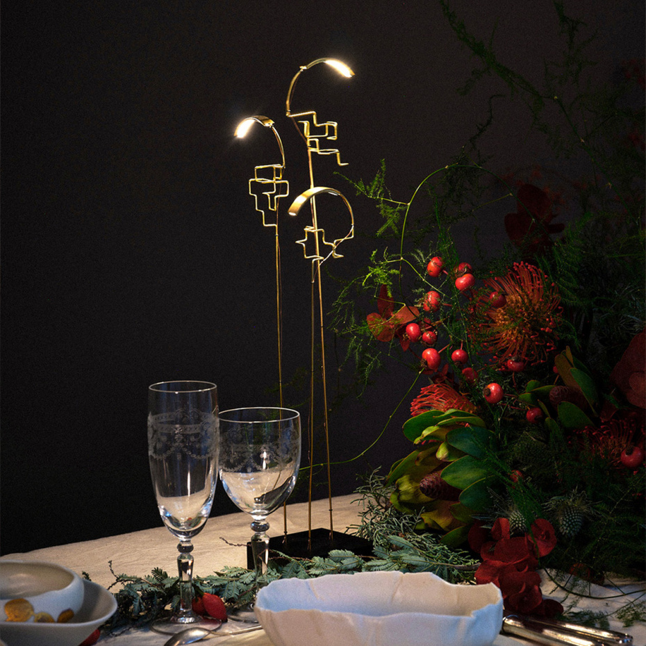 Boucle Portabel Bordslampa Gold