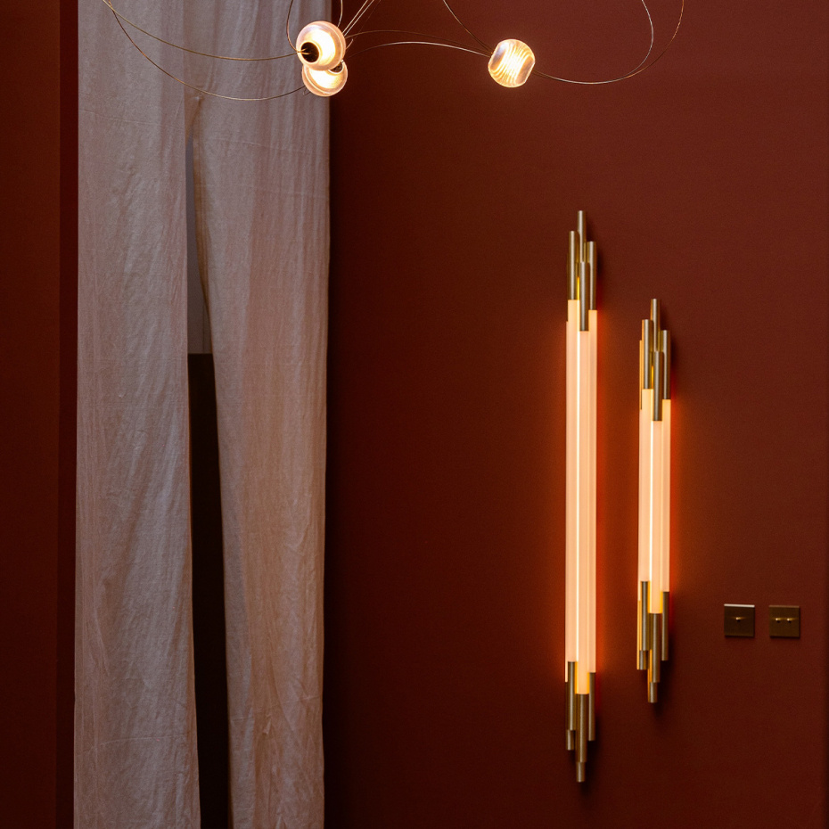 Org 1050 Vägglampa Gold