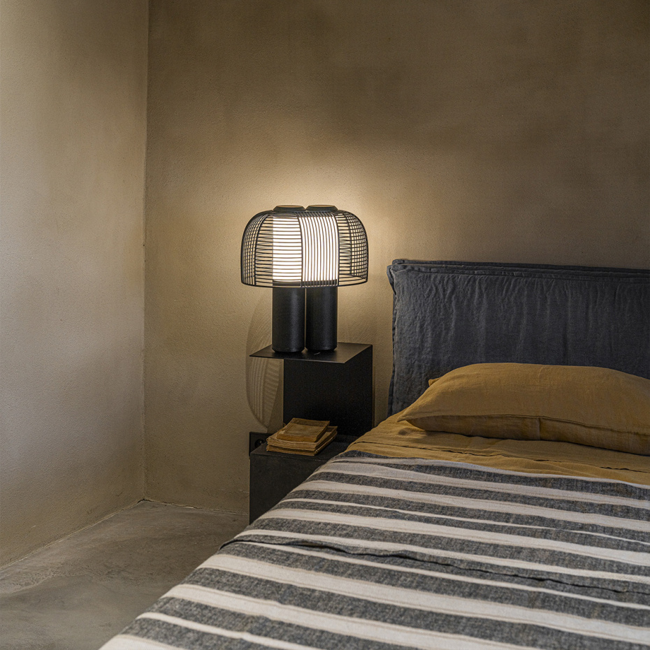 Yasuke Bordslampa Black/Black