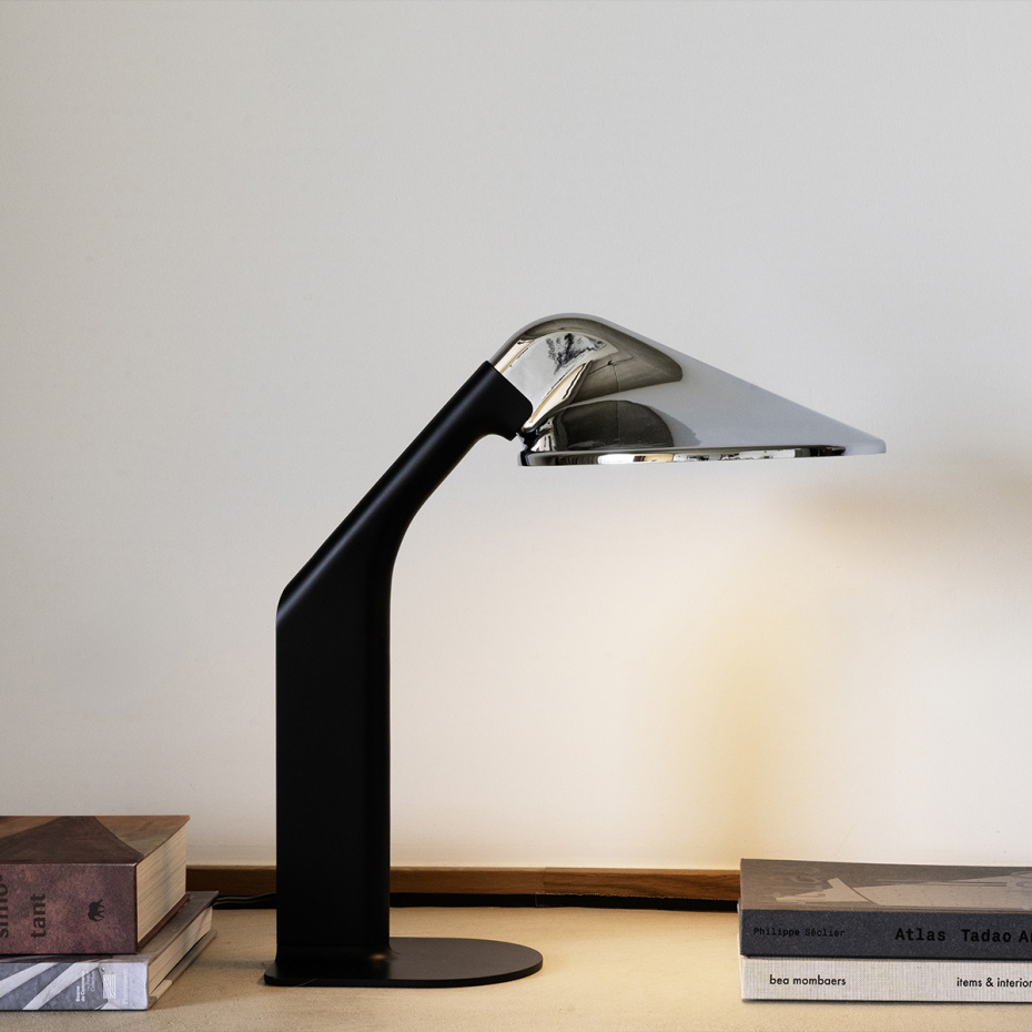 Niwaki Bordslampa Black/Chrome