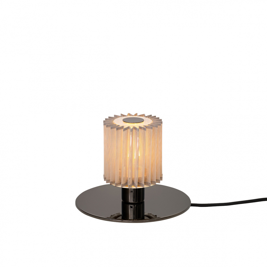 In The Sun 220 Bordslampa Black/Silver