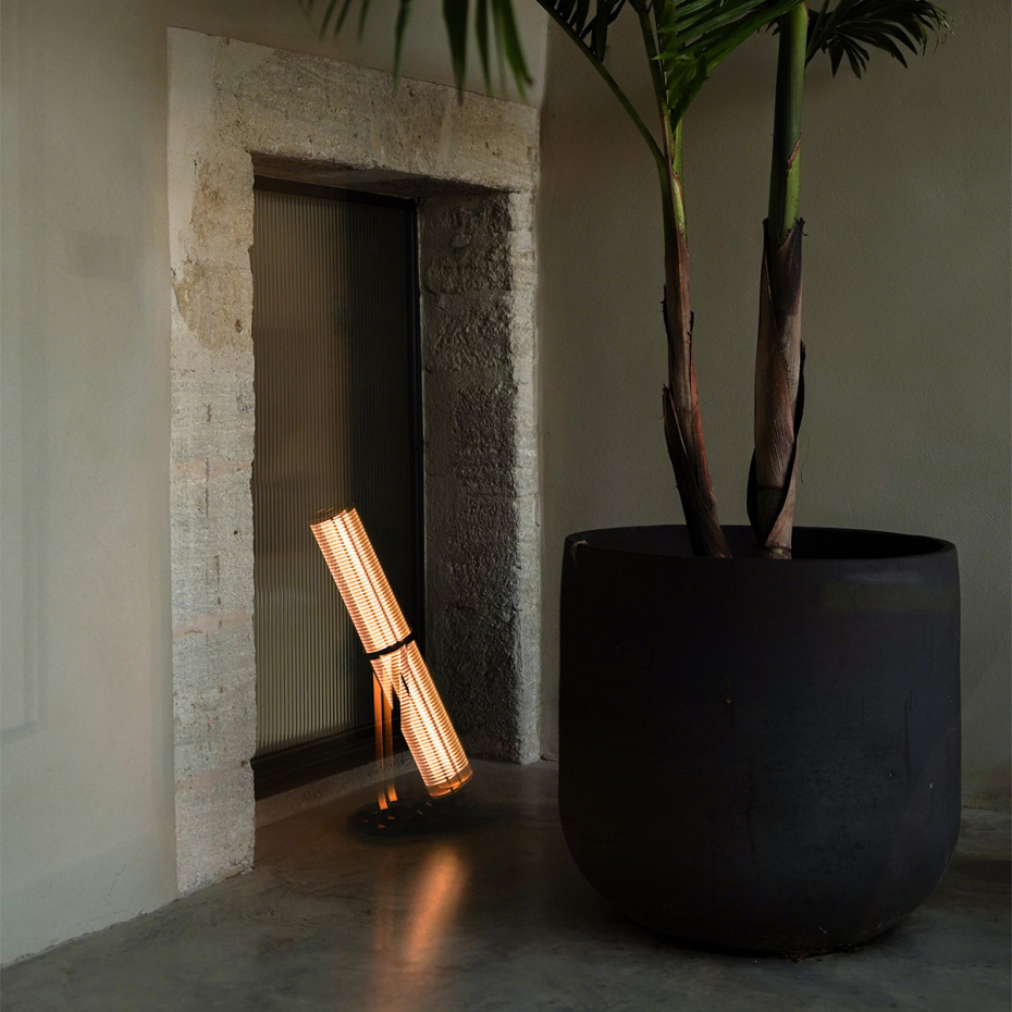 La Lampe Frechin Bordslampa Black/Gold