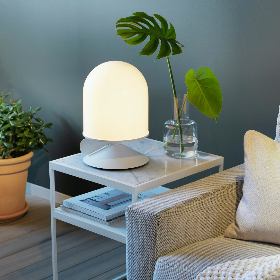 Vinge Bordslampa Svart Struktur/Opalglas