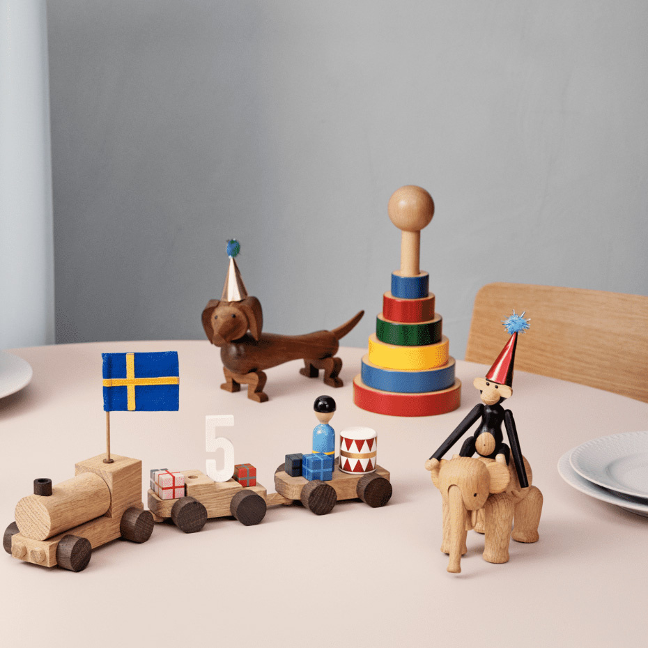 Pyramid Tower Babies Multi