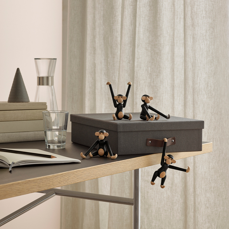 Apa Trädjur Mini Mörkbetsad Ek