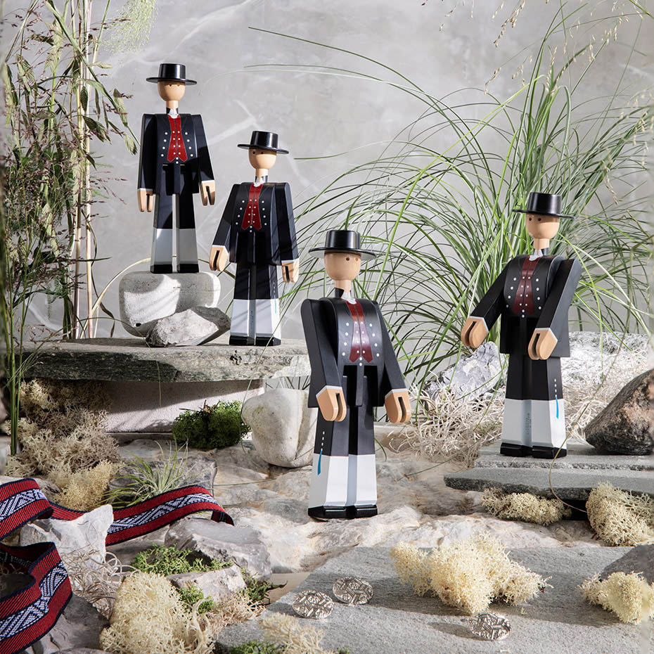 Norsk Bunad Man Träfigur Svart/Röd/Vit