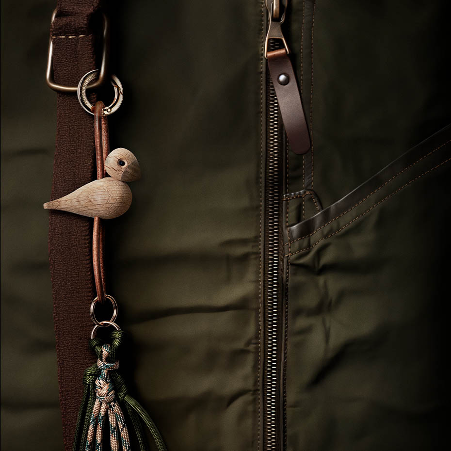 Fågel Nyckelring Silverfärgad Svart Läder/Rökt Ek