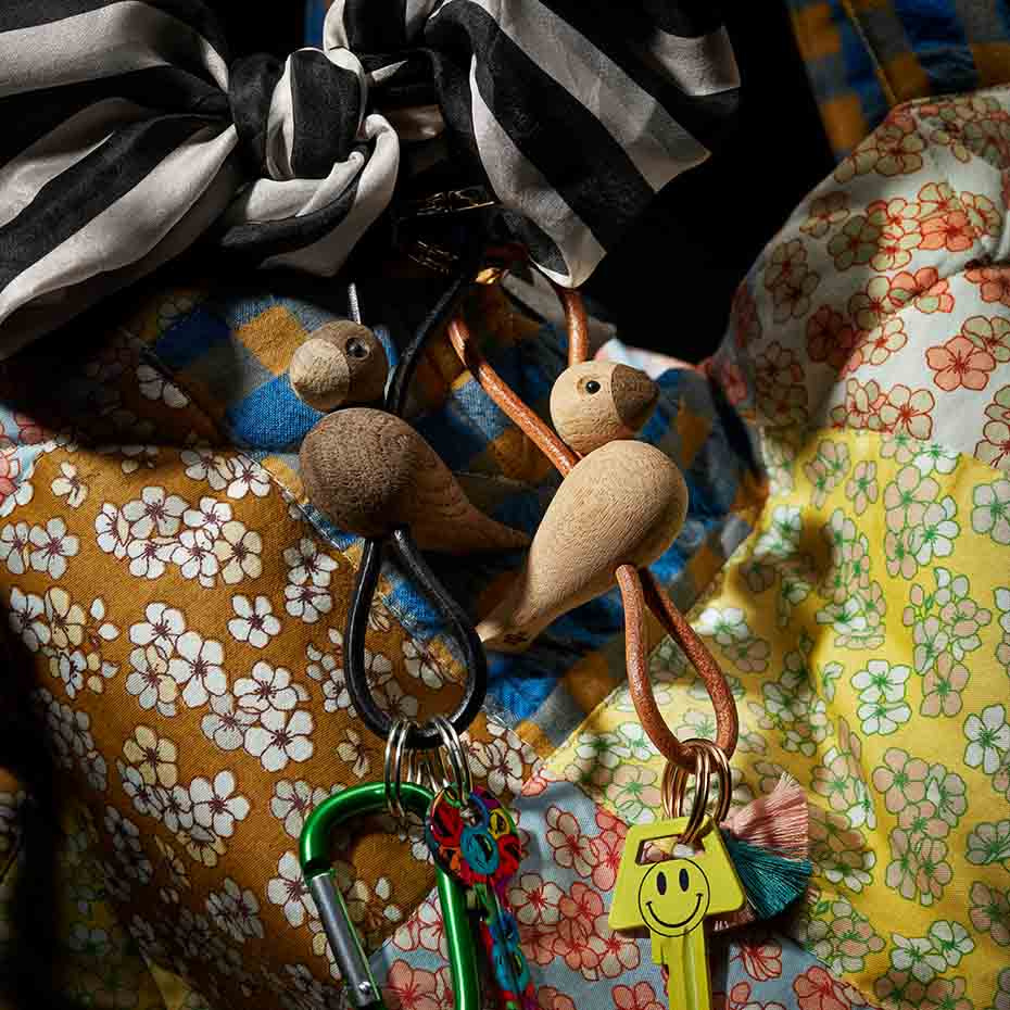 Fågel Nyckelring Silverfärgad Svart Läder/Rökt Ek