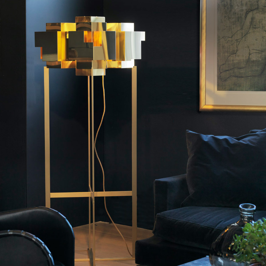 Skyline Golvlampa Rå Mässing