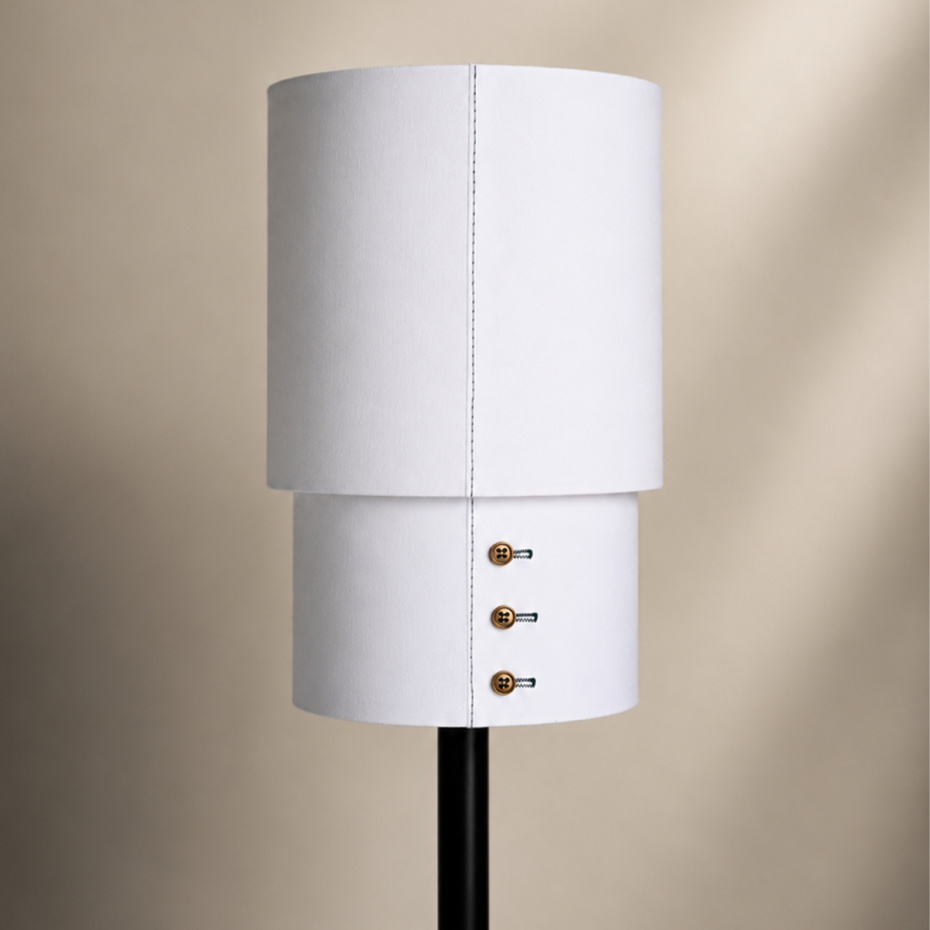 A Cuff Golvlampa Svart Struktur