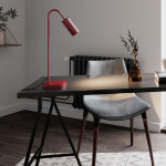 Curve Bordslampa H51cm Mörkröd Curve Bordslampa H51cm Mörkröd