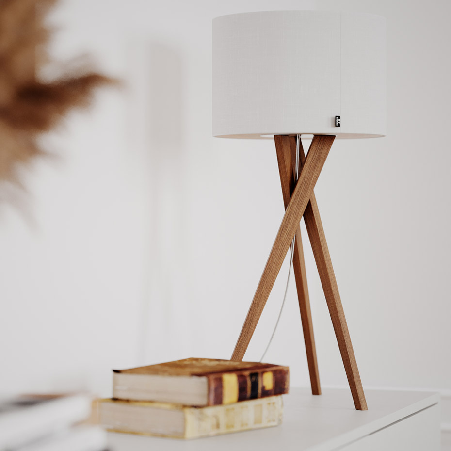 Vega Bordslampa H55cm Ek/Vit