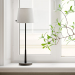 Lumi Bordslampa H68,5cm Mattsvart/Vit Lumi Bordslampa H68,5cm Mattsvart/Vit