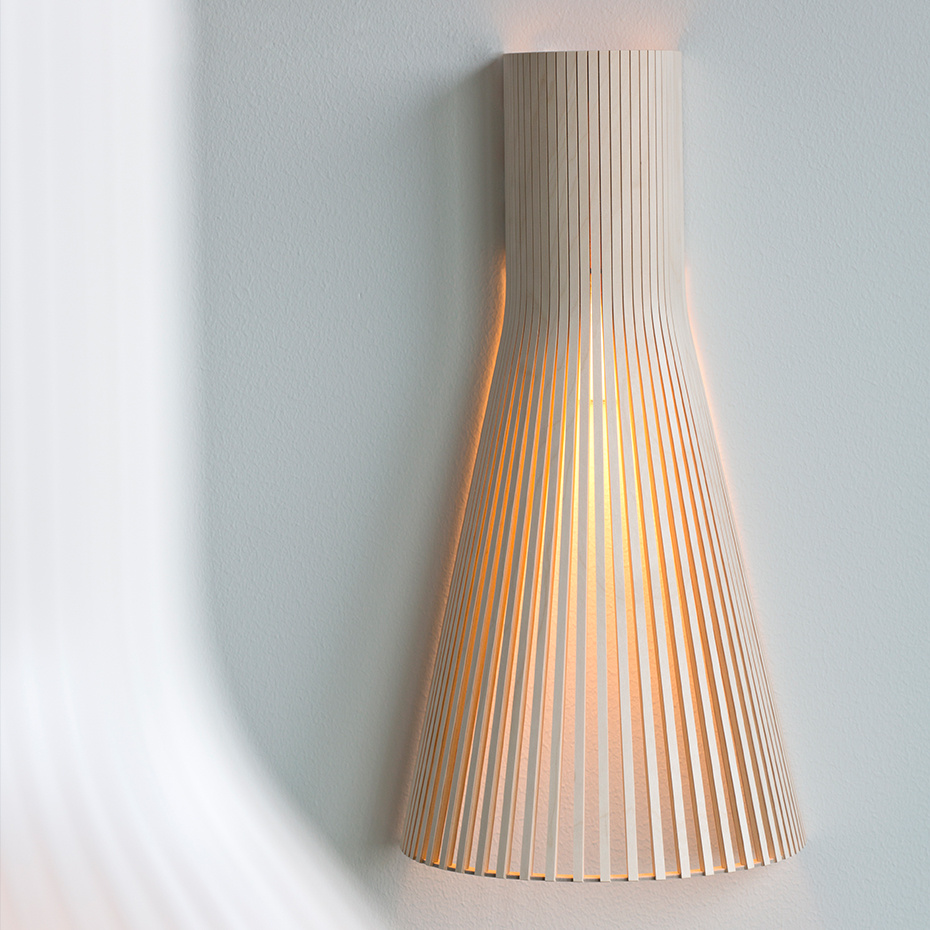 Secto 4230 Vägglampa White