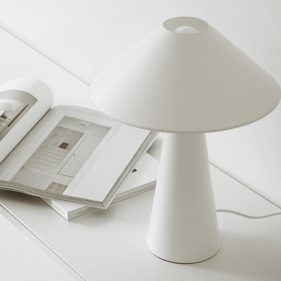 Cannes Bordslampa Vit