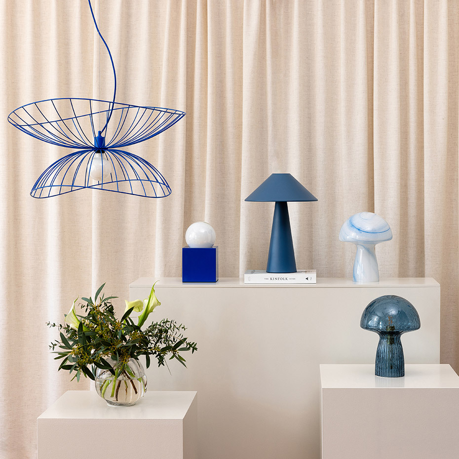 Cannes Bordslampa Blå