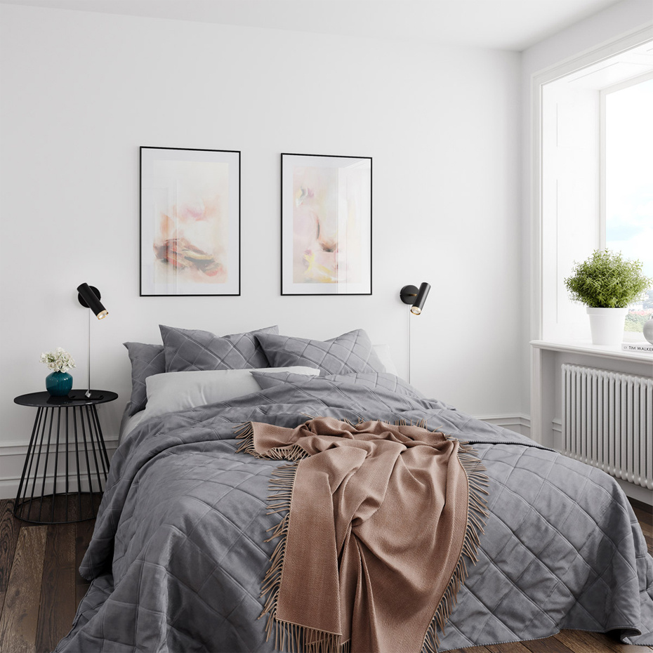 Puls Vägglampa Mattsvart/Mässing