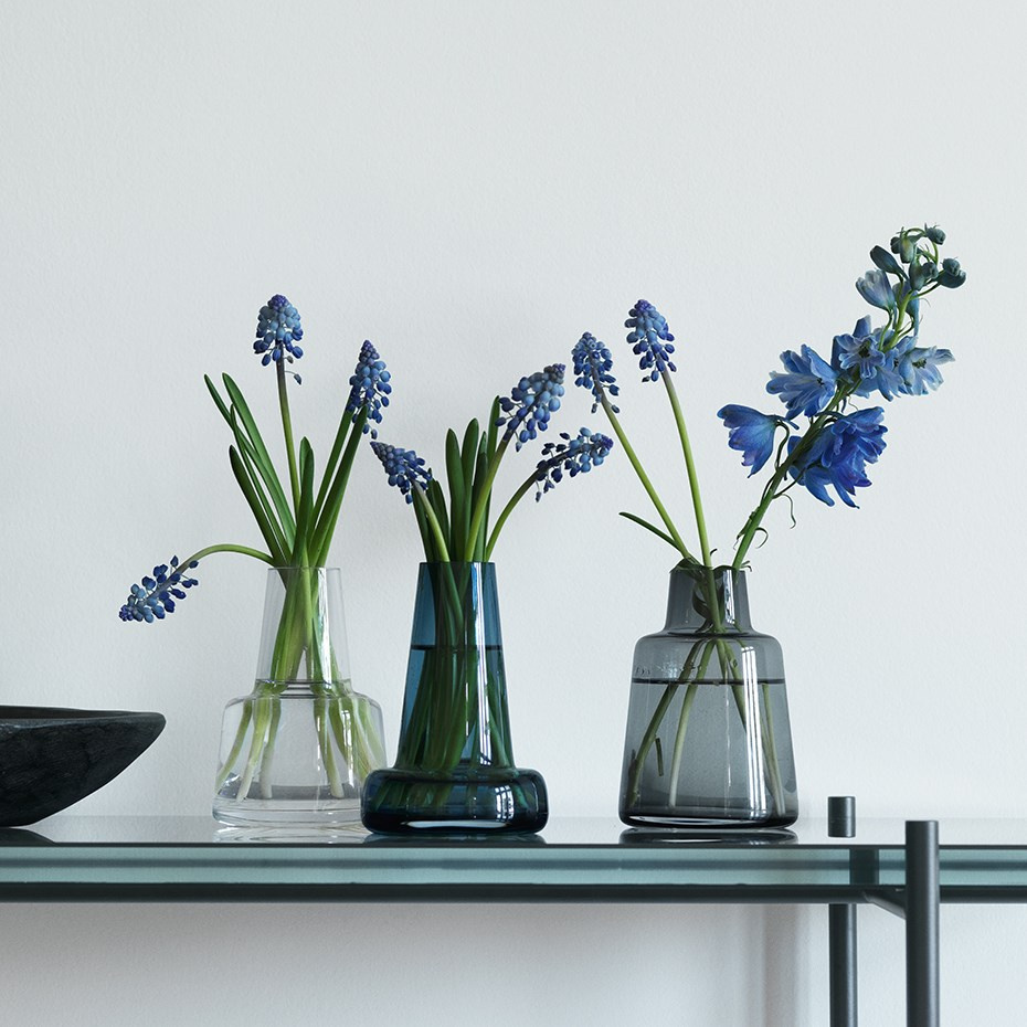 Flora Vas H24cm Rökfärgad