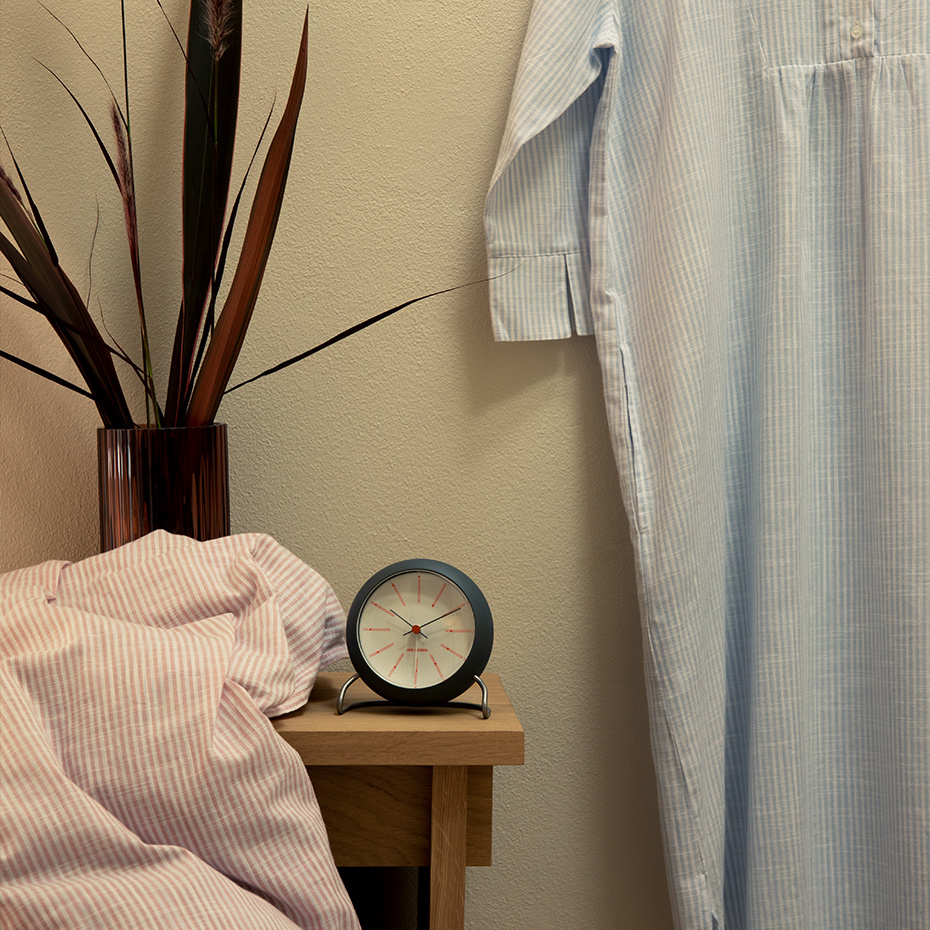 Bankers Bordsur Ø11cm Mörkgrå