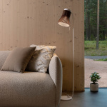 Petite 4610 Golvlampa Black Petite 4610 Golvlampa Black